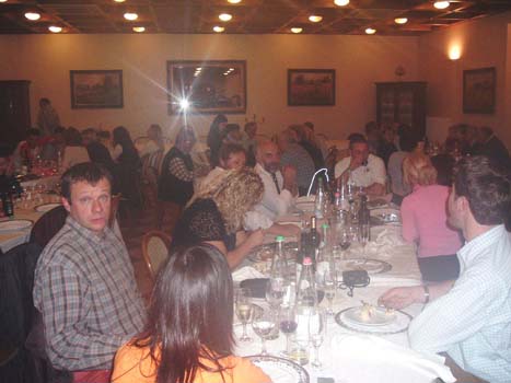 2004-11-06-5°Anniversario_del_Coro-cantina_Tallarini-07